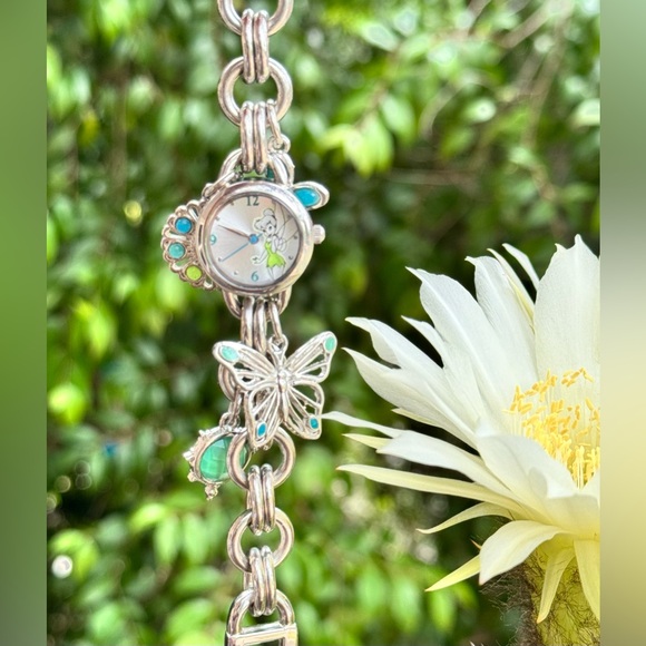 Disney Tinker Bell with charms Watch - Picture 9 of 10